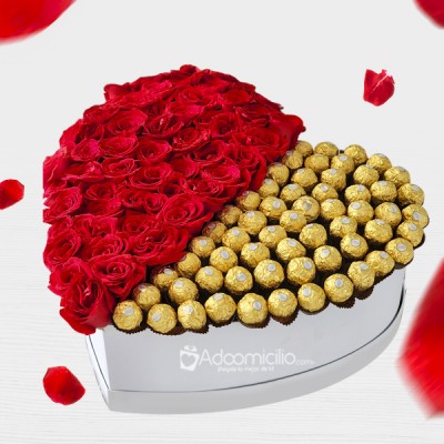 Corazón Con Ferrero Roche Y Rosas Para Amor Y Amistad A Domicilio En Bogotá Pedido Con Un Día De Anticipación 