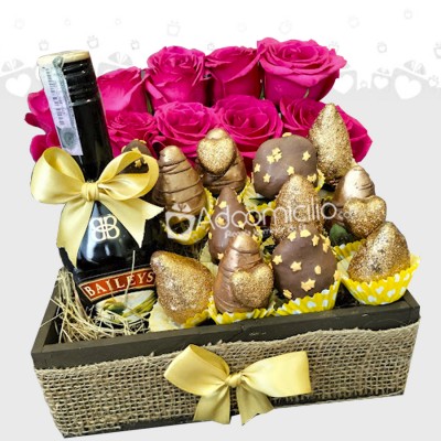 Regalo De Fresas Con Chocolate Y Rosas A Domicilio En Bogotá Pedido Con 1 Día De Anticipación